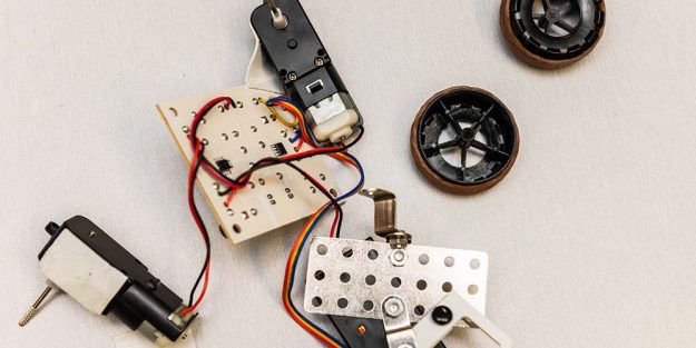 2021-12-17-Playtech-142 lego minecraft